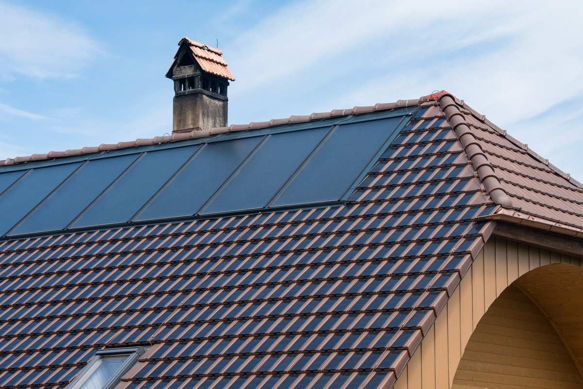 Swiss customer solar roof 3