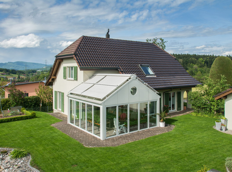 Swiss customer solar roof 1